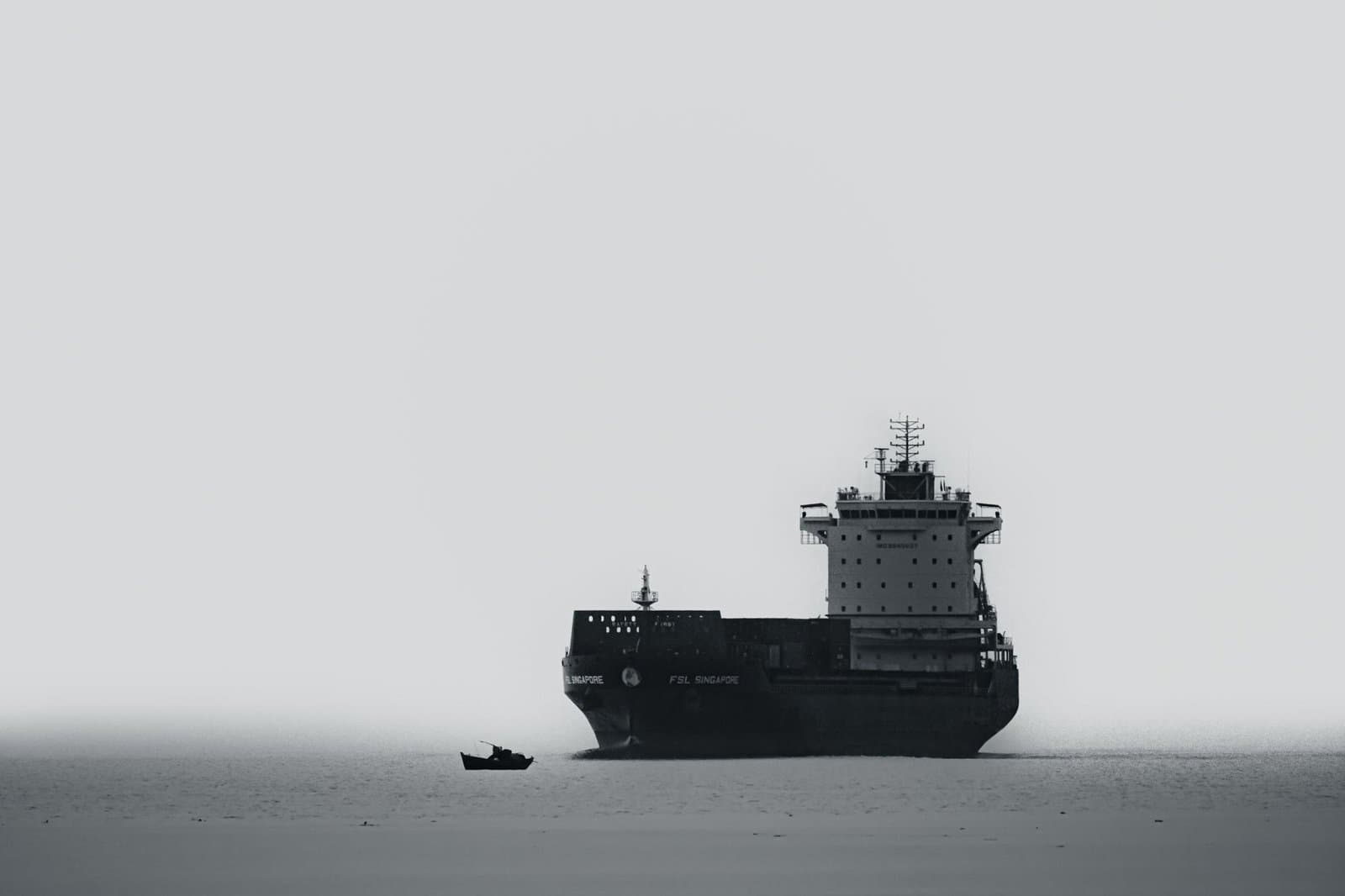 India Secures Fertilizer Supply as Four Key Ships Cross Hormuz Strait