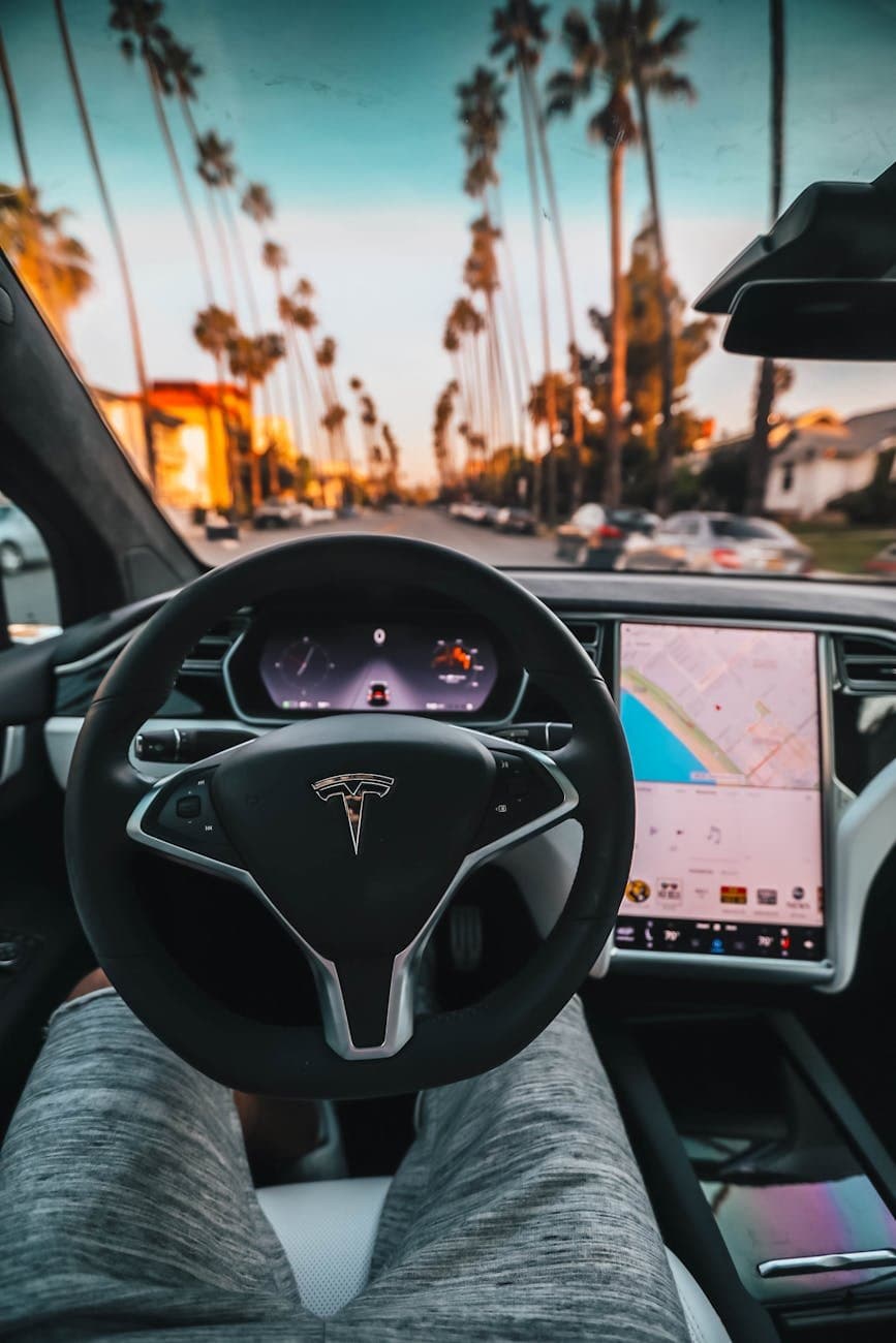 Brokerage Reports on Tesla: Morgan Stanley ($430), Truist ($373), and RBC ($440) Set Price Targets Amid AI and Robotics Push