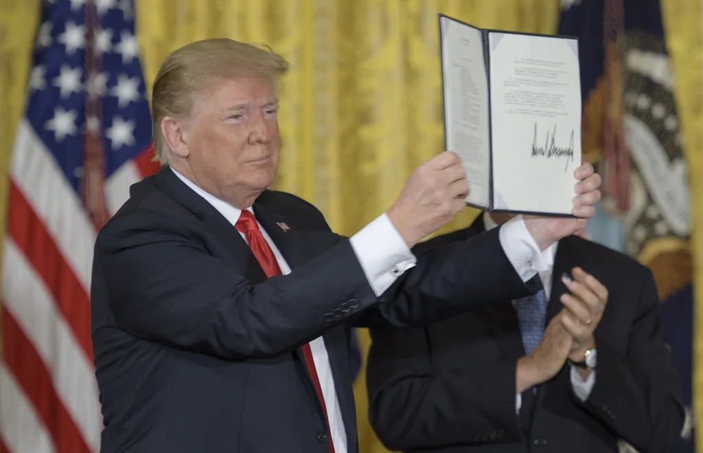 Donald Trump Says Tariffs Strengthen U.S. Economy and Help Pay Down Debt